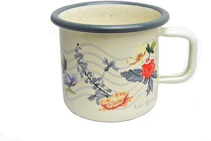 Becher aus Emaille LOVE FLOWERS, im Vintage Design